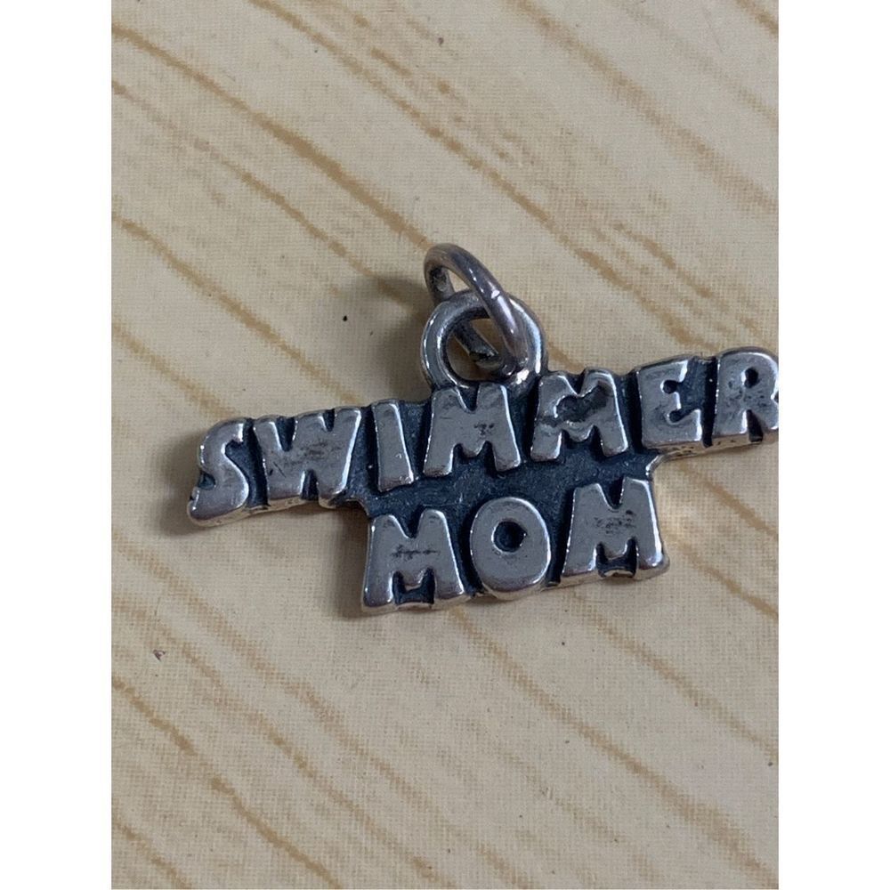 .925 Swimmer Mom #swim #team #water